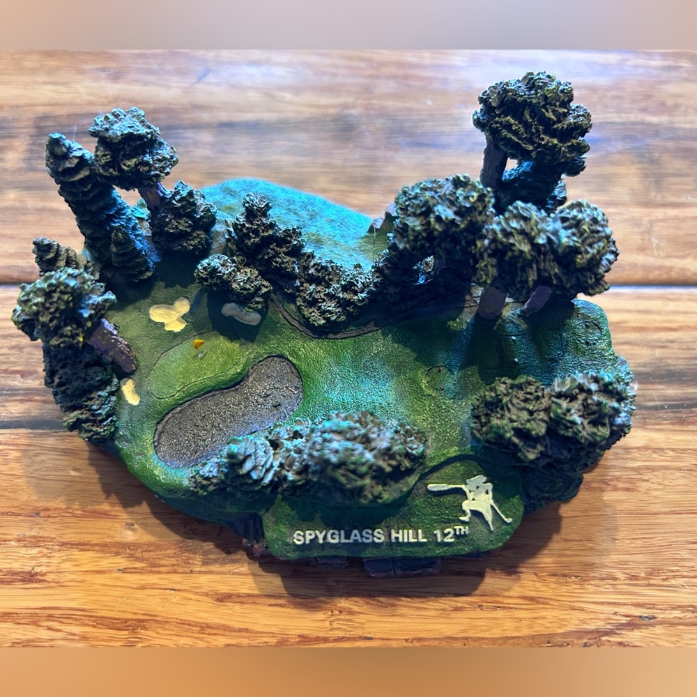 Fairway Replicas 3D Art. Pebble Beach Spyglass Hill 12th hole.